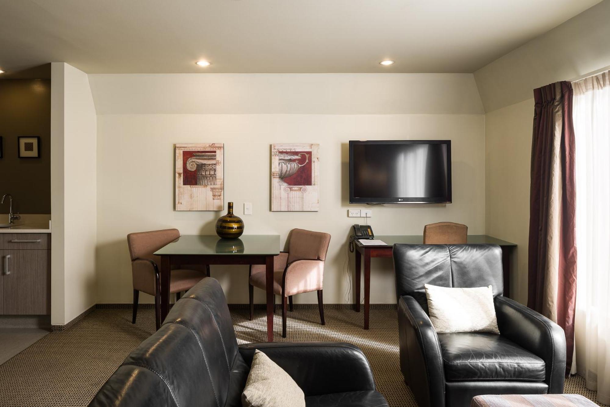 Carnmore Chateau Marlborough Blenheim Exterior foto A typical apartment at the hotel